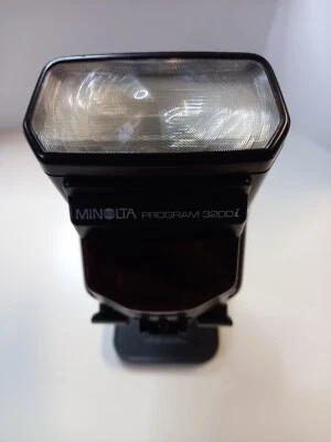 Minolta Elektronik Blitzgerät Minolta Program 3200xi für Dynax, top Leitzahl 32  - Bild 1 von 3