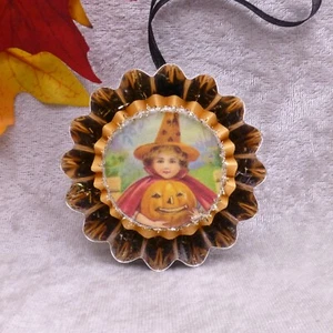 Vintage Tart Tin Halloween Ornament Reflector Style Witch Jack o Lantern Orange - Picture 1 of 9