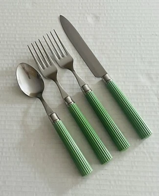 Oneida Monarch mango de plástico verde 2 tenedores de cena cucharaditas y cuchillo de cena Foto 1 de 4