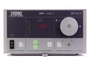 Karl Storz 300 vatios luz fría D-Light C fuente de luz de xenón - Imagen 1 de 1