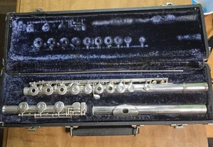 Gemeinhardt M3S Open Hole B Foot Flute - Playable But Hard Pads, In Demand Setup - Picture 1 of 14
