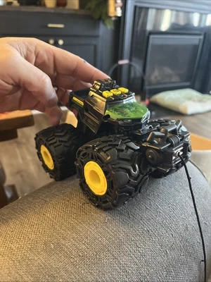 John Deere Monster Treads Lights & Sounds Tractor  TOMY 4x4 Works - Image 1 of 4