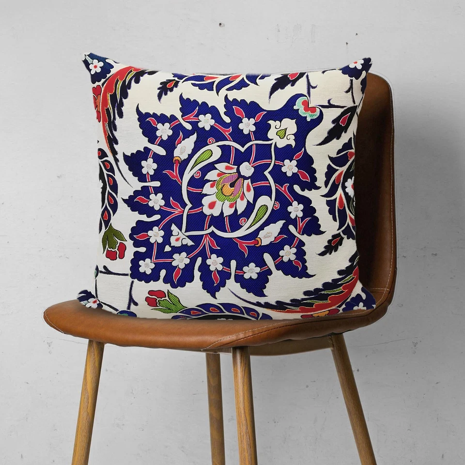 Turkish Tulip Tile Pattern Cushion Case,Gobelin Tapestry Pillowcase - Image 1 of 4