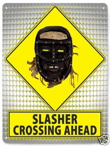 Letrero de calle de metal de Halloween SLASHER aterrador divertido regalo retro MANCAVE decoración de pared428 - Imagen 1 de 1