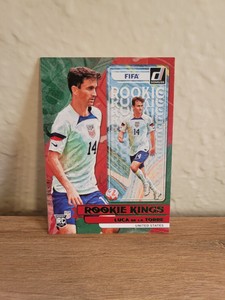 2022-23 Panini Donruss - Rookie Kings Green Parallel #25 Luca de la Torre (RC)