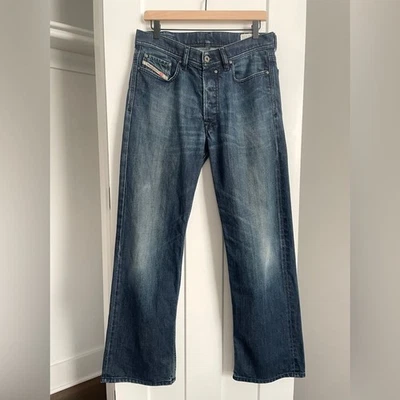 Jeans Diesel Quratt Para Hombre 31x30 Calce Suelto Relajado Botón Mosca Italia Denim Oscuro Foto 1 de 4