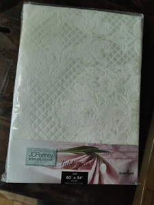 JCPenney Tablecloth Off White OVAL 60" x 84" New Scotch Guard Cotton Blend - Picture 1 of 6