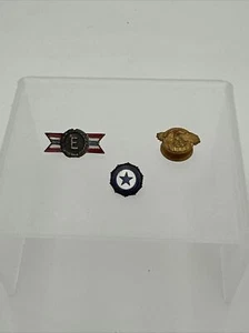 WW2 Lapel Pin Lot Ruptured Duck Honorable Discharge Pin Enamel E American Legion - Picture 1 of 13