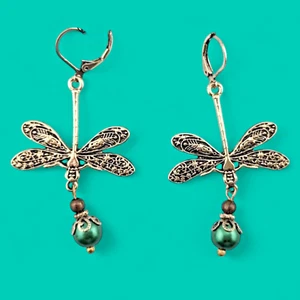 GOLDTONE DRAGONFLY DROP EARRINGS insect green bead for pierced ear or tunnels K1 - Picture 1 of 3