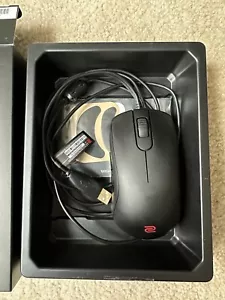 BenQ Zowie S2 - Gaming Mouse for e-Ssports - Matte Black - Picture 1 of 3