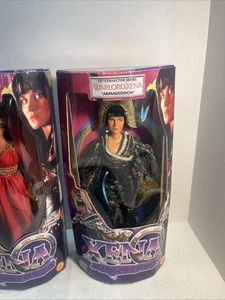 2 XENA Warrior Princess 12 Zoll Collectors Series Puppe ToyBiz 1999 schön. 1845 - Bild 1 von 4