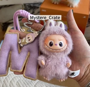 THE MONSTERS Pin for Love Series Letter And Vinyl Plush "M" Pendant Together NEW - Picture 1 of 2