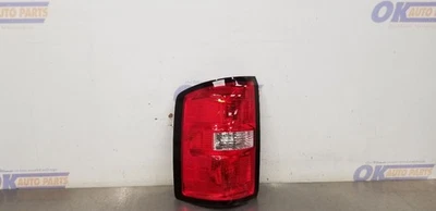 19 GMC SIERRA 2500 LUZ TRASERA LUZ TRASERA CONDUCTOR IZQUIERDO Foto 1 de 4