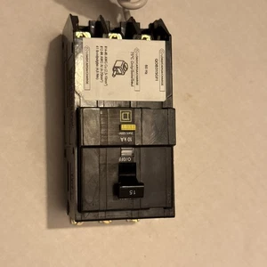 QOB 315GFI - Square D In 120/240 VACV 15A 3 pole circuit breaker 10kA@240V 15 A - Picture 1 of 9