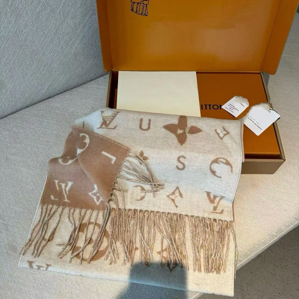 Calentador de cuello con letras largas L chal de invierno engrosado con borlas Foto 1 de 4