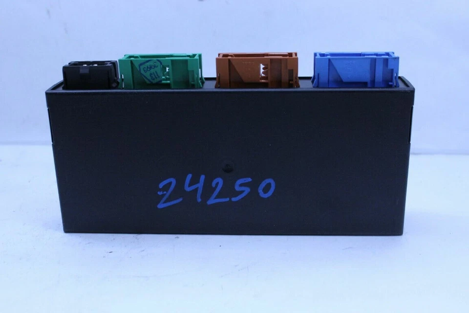 1994 BMW 840ci E31 Body Control Module BCM 62118354460 OEM Used - Image 1 of 4