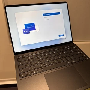 Microsoft Surface Laptop 13.8” Touchscreen Snapdragon X Plus 16GB 512GB SSD - Picture 1 of 12