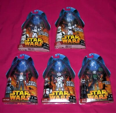 Star Wars ROTS 5 Figures Lot Clone Commander Trooper Pilot AT-RT Driver NEW 2005 - Image 1 of 4