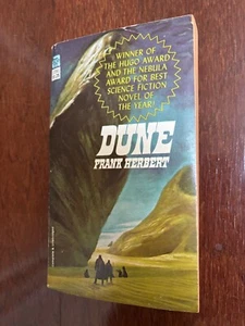 DUNE by FRANK HERBERT - PB 1965 ACE BOOKS SCIENCE FICTION - Picture 1 of 9