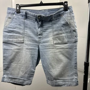 Gloria Vanderbilt rundum schlankmachende Denim Shorts Größe 14 helle Waschung Jeans - Bild 1 von 2