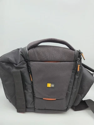 CASE LOGIC Camera Sling Bag Black SLR Suspension System Adjustable Strap EUC - Image 1 of 4