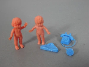 Bebés: Bebés con artículos para el hogar - Teléfono, despertador, cenizas, azul - Imagen 1 de 1