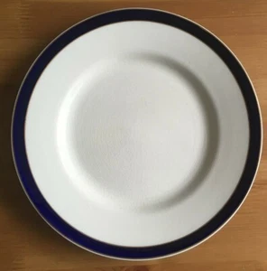 EMPIRE WARE BLUE & WHITE WITH GOLD GILT EDGE -  SALAD PLATE (22.5cm) - Picture 1 of 3