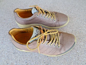 Zapatos de golf ECCO Biom de cuero tostado sin clavos. Hombre 7-7,5 (41 euros) - Imagen 1 de 8