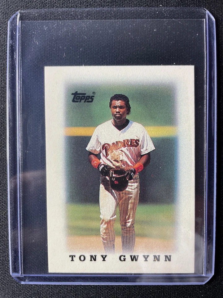 1988 Topps League Leaders Minis Tony Gwynn #74 Padres!!! - Image 1 of 1