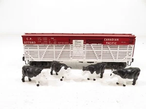Lionel 6-17702 Canadian Pacific 40-Ton Stock Car LN - Picture 1 of 11
