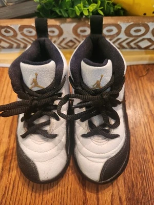 Zapato Air Jordan 12 Retro Royalty TD Talla 9c Negro 850000-170 Usado Foto 1 de 4