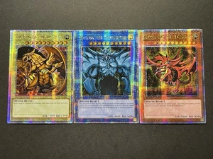 Ra + Obelisco + Slifer | Dioses Egipcios | Cuarto de Siglo Secreto Raro | YuGiOh! - Imagen 1 de 19
