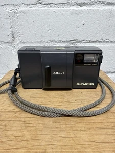 Olympus AF-1 Film Camera 35mm Compact Same Lens as MJU II - MINT + Strap - Picture 1 of 11
