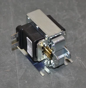 Ledex / Dormeyer / Johnson Electric AC Laminate Solenoid 2256-F-34, 240V AC Pull - Picture 1 of 6