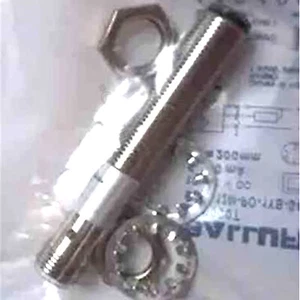 BALLUFF BOS 16K-AU-0QB-00.2-S21(BOS00NW)Etroreflective Sensors New ✦KD - Picture 1 of 4