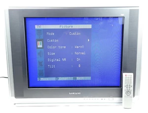 Samsung 27" TV TX-R2765 CRT Retro Gaming Television DynaFlat HDTV W Remote WORKS - Picture 1 of 12