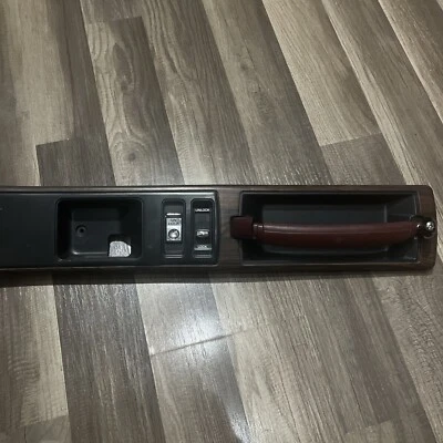 91-96 Chevrolet Caprice Impala Right Passenger Lock Switch Door Handle Pull Red Foto 1 de 4
