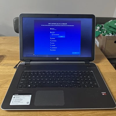 Portátil HP Pavilion 17 17,3" AMD A8 6 GB Ram 1T Win10 BeatsAudio Foto 1 de 4