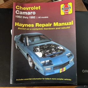 Chevrolet Camaro 1982-1992 workshop manual Haynes - Bild 1 von 2
