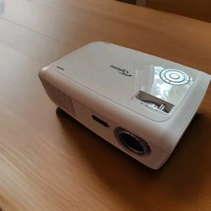 Optoma HD67 home cinema HD ready projector with original box and accessories - Picture 1 of 12