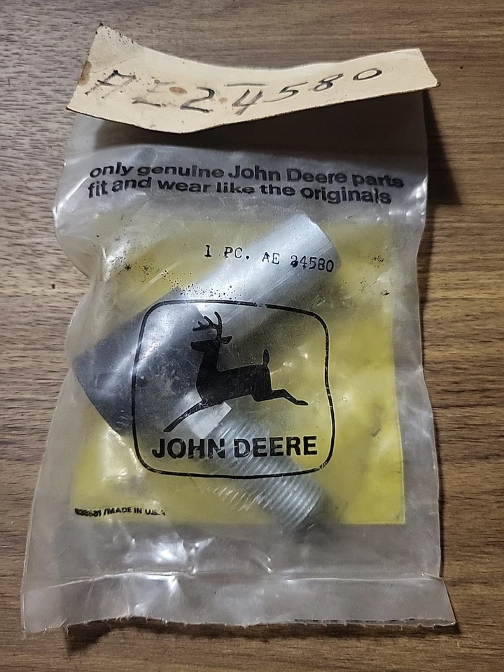 Genuine NOS John Deere Steering Tie Rod End AE 24580 AE24580 - Image 1 of 1