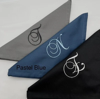 Juego de 6 o 12 servilletas de cena negras, azules marinas y grises con monograma, Foto 1 de 4