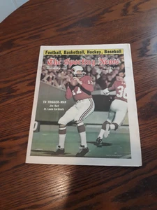NOVEMBER 9,1974-THE SPORTING NEWS-JIM HART OF THE ST. LOUIS CARDINALS(MINT) - Picture 1 of 1