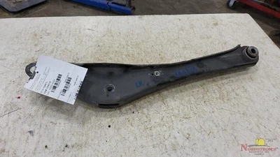 2023 GMC Yukon Rear Lower Control Arm Left - Image 1 of 4