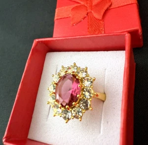 Gold Tone Cocktail Ring Red Glass Stone & Clear Rhinestones Size 7.25 Romantic - Picture 1 of 21