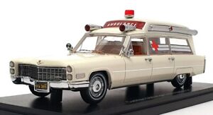 Neo 1/43 Scale NEO43895 - Cadillac S&S Ambulance - White