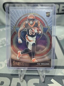 Tee Higgins 2020 Panini Seleziona FENOMENO Inserto Rookie Card #P23 - Foto 1 di 2
