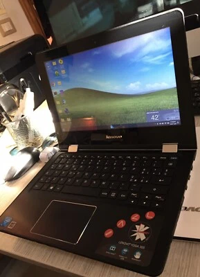 Lenovo Yoga 300-11IBR 1.6GHz N3060 11.6" bianco SCHERMO TOUCH - Immagine 1 di 4