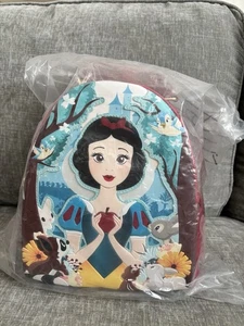 Loungefly Snow White Apple Quilted Velvet Mini Backpack NWT New - Picture 1 of 8