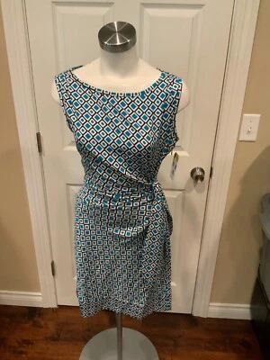 Diane Von Furstenberg Blue & White Diamond Print New Della Dress Size 4 NWT - Image 1 of 4